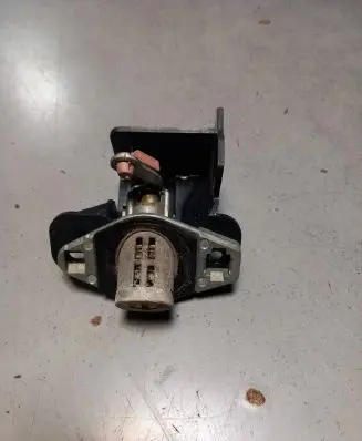 Mazda 6 Tailgate exterior lock 