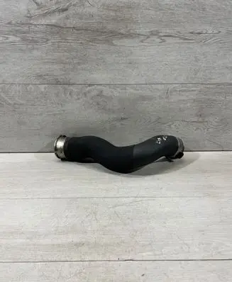 Intercooler hose/pipe