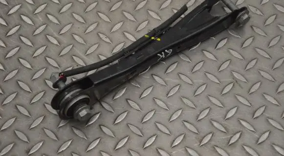 Skoda Enyaq iV Rear upper control arm/wishbone 1EA505291A 1EA505425A