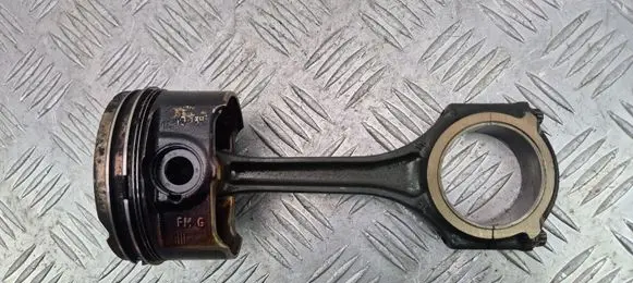 Mercedes-Benz E W212 Piston with connecting rod 0821RA M271820