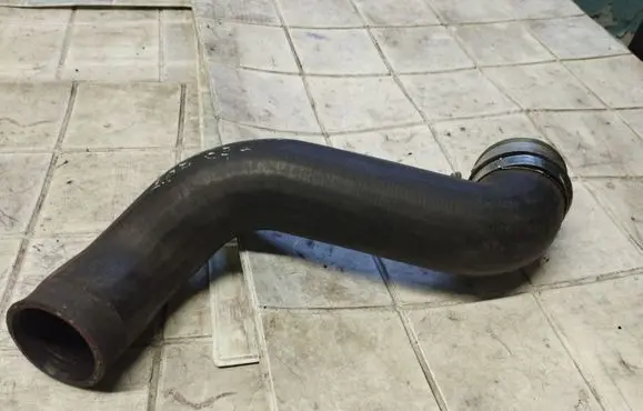 Seat Alhambra (Mk1) Intercooler hose/pipe