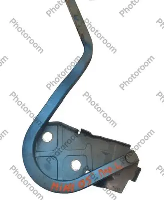 Engine bonnet/hood hinges