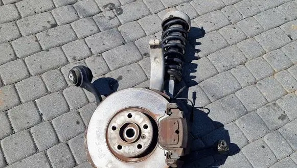 BMW X5 E70 Front wheel hub 6773783