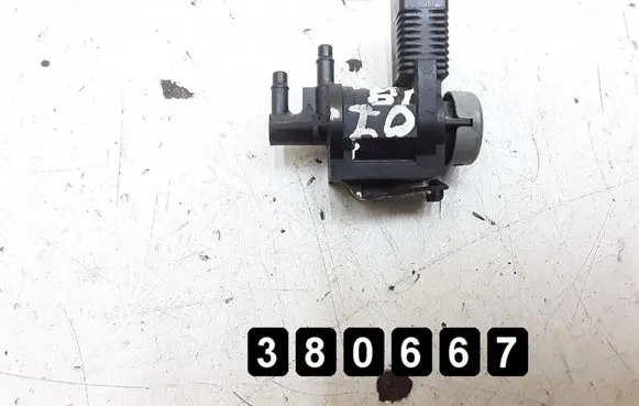 Volkswagen Golf V Turbo solenoid valve 1900tdi77kw1k0905283a
