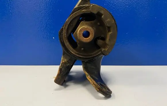 Mazda 6 Gearbox mount G22G39070 GJ5A39070 GJ6G39070