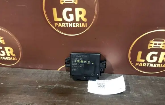 Volvo V60 Parking PDC control unit/module 31341090