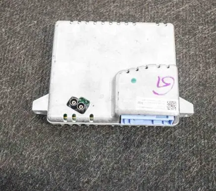 Tesla Model X Video control module 105445490H