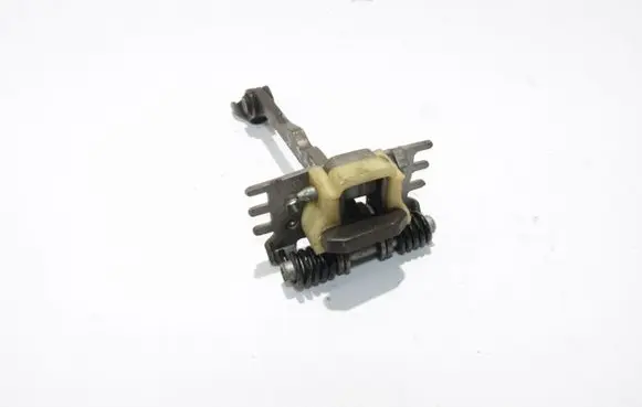Renault Twingo II Front door check strap stopper