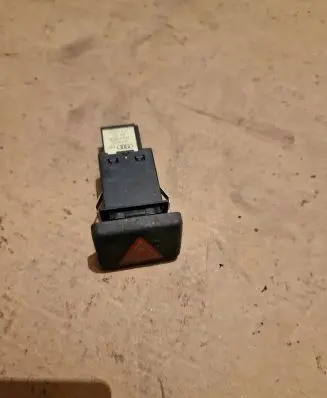 Audi A4 S4 B6 8E 8H Hazard light switch 8E0941509