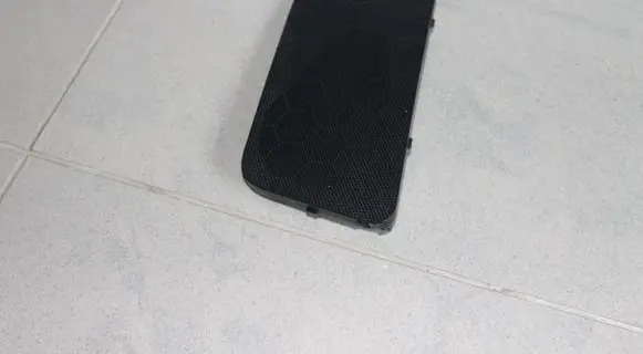 Side speaker trim/cover