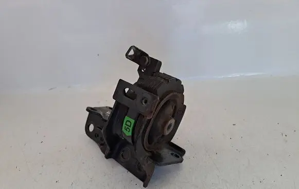 Toyota Corolla Verso AR10 Engine mount bracket 123720R010