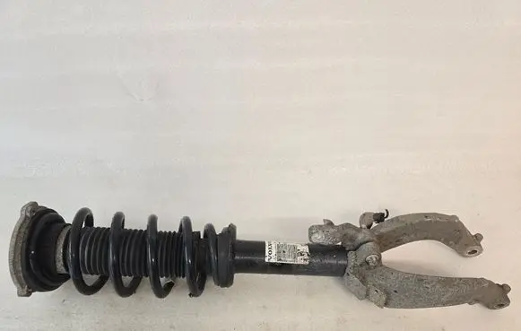 Volvo S90, V90 Front shock absorber/damper 31658032