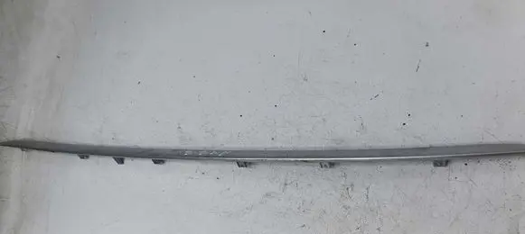 Mercedes-Benz ML W164 Dashboard glove box trim A1646830170