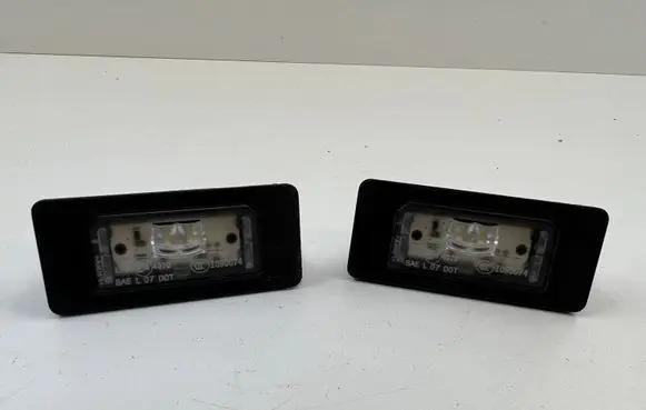 BMW 3 F30 F35 F31 Number plate light 65201