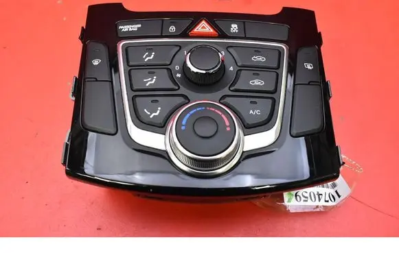 Hyundai i30 Climate control unit 97250A5XXX