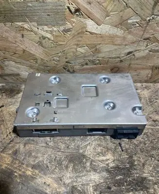 Audi A6 S6 C6 4F MMI control unit 4E0035729 4F0910731