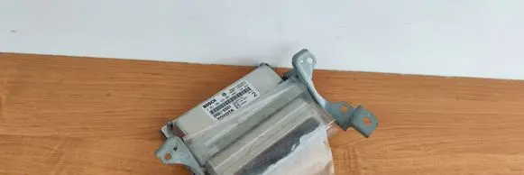 Toyota Corolla E110 Engine control unit/module 8966102664