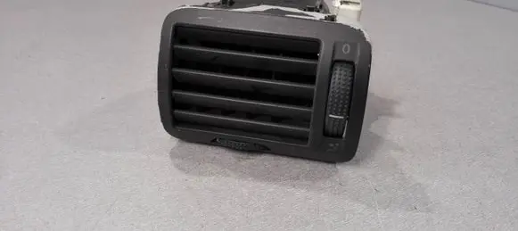 Volkswagen PASSAT B5 Dashboard side air vent grill/cover trim 3B0819703