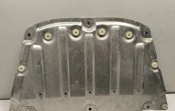 BMW iX3 G08 Front underbody cover/under tray 6888088