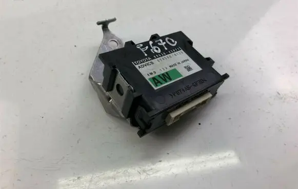 Toyota RAV 4 (XA40) Other control units/modules 8963042071 F670