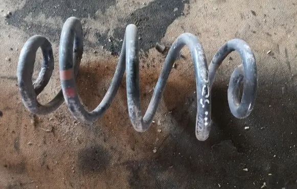 Nissan Qashqai Rear coil spring