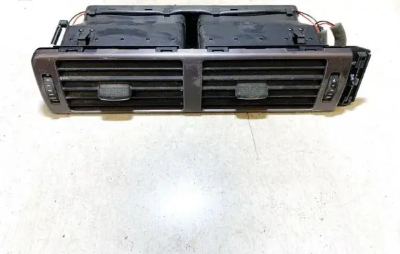 Audi A6 S6 C5 4B Dash center air vent grill 4b1820951