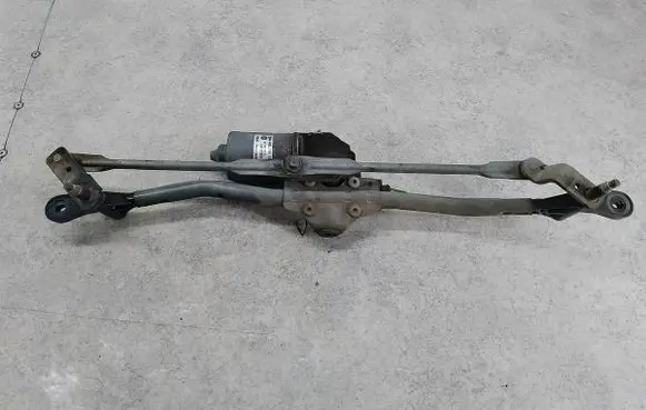 Skoda Fabia Mk2 (5J) Front wiper linkage 5J1955113A