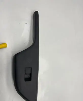 Honda Civic X Electric window control switch 83791
