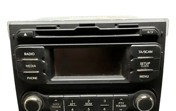 KIA Rio Radio/CD/DVD/GPS head unit AM110IHEE 961701W750CA 61014035