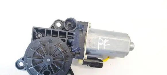 Ford Fiesta Front door window regulator motor 0130821928