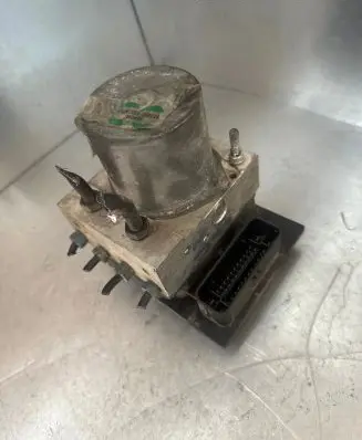 Audi A6 S6 C6 4F ABS Pump 4F0910517AD 4F0614517AA