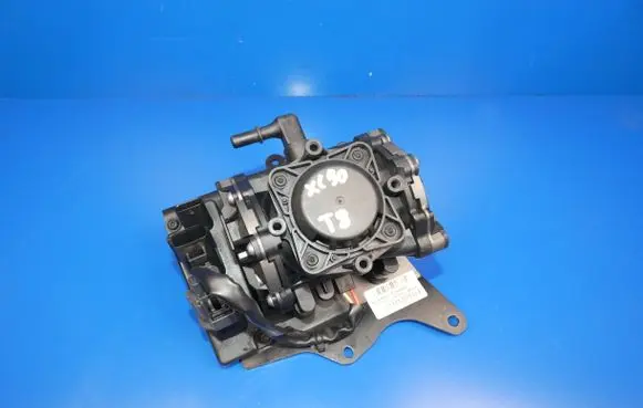 Volvo XC90 Vacuum pump 31445606 03710208034