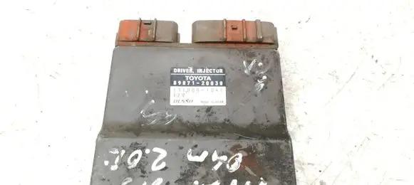 Toyota Previa (XR30, XR40) II Fuel injection control unit/module 8987120030 1310001041