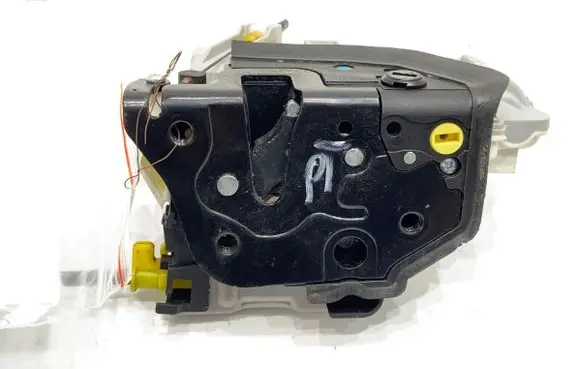 Audi A4 S4 B8 8K Rear door lock