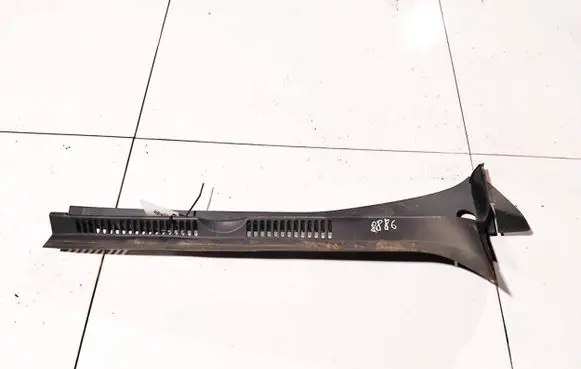 Volkswagen Golf Plus Wiper trim 5m0819403b 5m0.819.403b