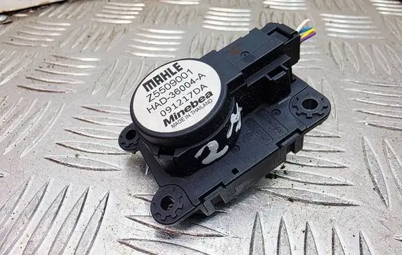 Citroen C4 Cactus Air flap motor/actuator HAD36004A Z5509001