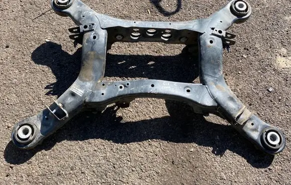 Mercedes-Benz GLE (W166 - C292) Rear subframe A1663504900