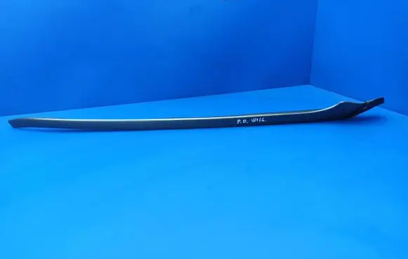 Mercedes-Benz S W126 Windshield trim