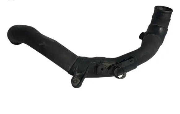 Skoda Fabia Mk2 (5J) Intercooler hose/pipe 6R0145770H