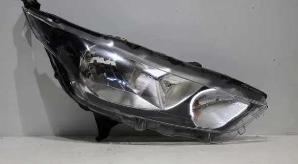 Ford Connect Headlight/headlamp