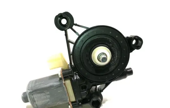 Audi Q7 4M Front door window regulator motor 8W0959801