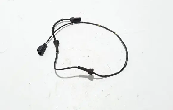 Volvo XC90 ABS brake wheel speed sensor 30682479
