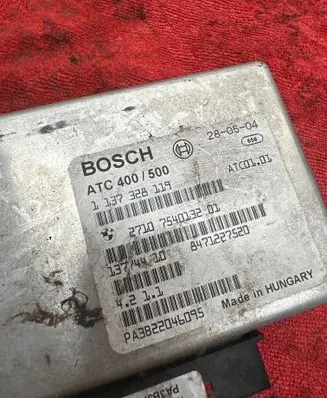 BMW X3 E83 Transfer box differential control unit 7540132 ATC400500 1137328119