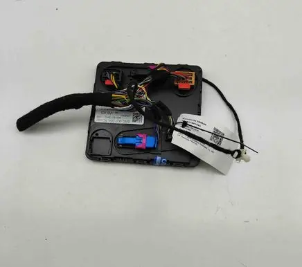 Audi Q7 4M Central body control module 5DK01107931 8W0907064D