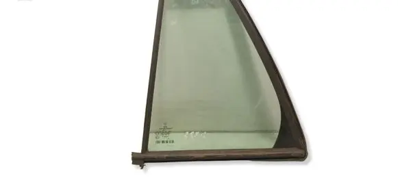 Mercedes-Benz E W211 Rear vent window glass AS2