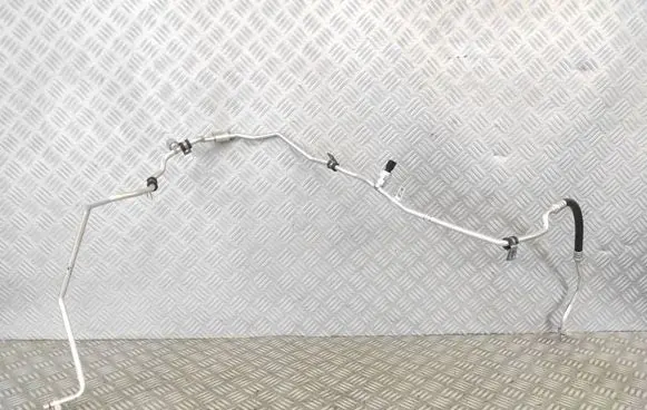 Air conditioning (A/C) pipe/hose