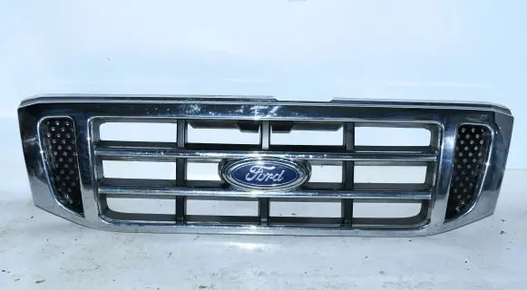 Ford Ranger Front grill UM48-50710 UM46-50710