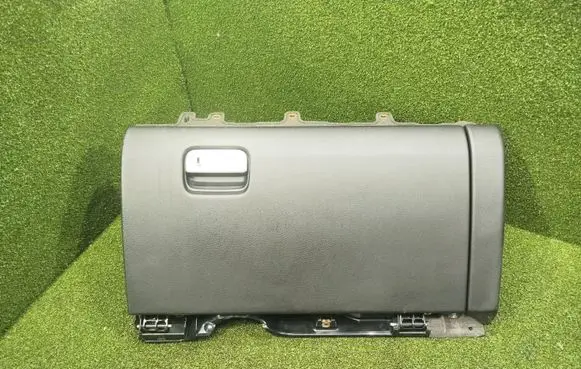 Porsche Cayenne (92A) Glove box 7P5857095F MJS8848727B