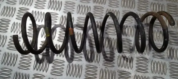 Mazda 121 SM Rear coil spring