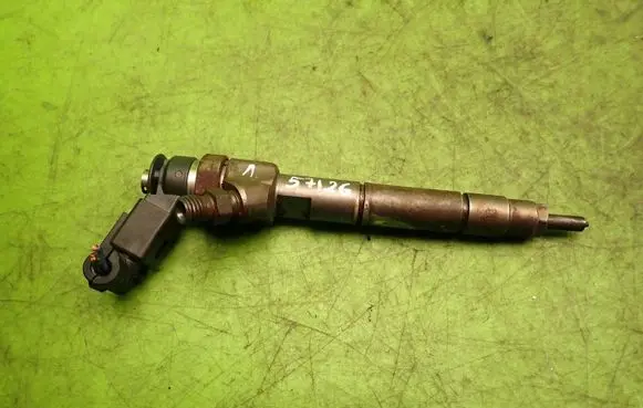 Mercedes-Benz B W245 Fuel injector A6400700787